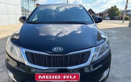 KIA Rio III рестайлинг, 2013 год, 855 000 рублей, 2 фотография