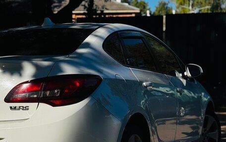 Opel Astra J, 2013 год, 800 000 рублей, 2 фотография