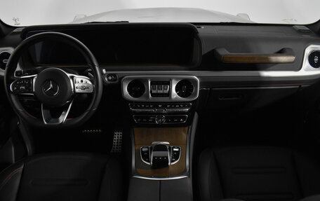 Mercedes-Benz G-Класс W463 рестайлинг _iii, 2022 год, 15 999 000 рублей, 13 фотография