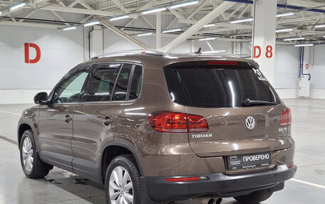 Volkswagen Tiguan I, 2016 год, 1 899 000 рублей, 8 фотография