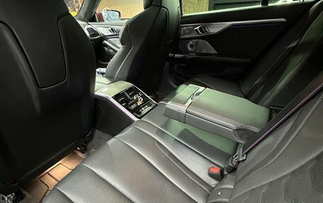BMW 8 серия, 2019 год, 6 850 000 рублей, 16 фотография