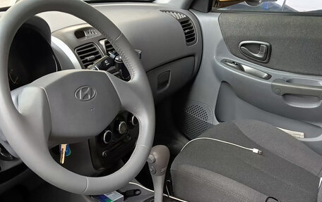 Hyundai Accent II, 2004 год, 410 000 рублей, 13 фотография