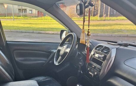 Toyota RAV4, 2004 год, 930 000 рублей, 10 фотография