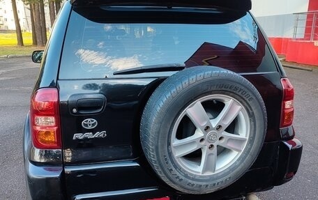 Toyota RAV4, 2004 год, 930 000 рублей, 4 фотография