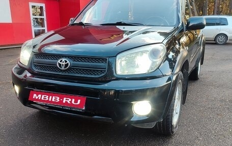 Toyota RAV4, 2004 год, 930 000 рублей, 2 фотография