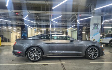 Ford Mustang VI рестайлинг, 2017 год, 2 550 000 рублей, 6 фотография