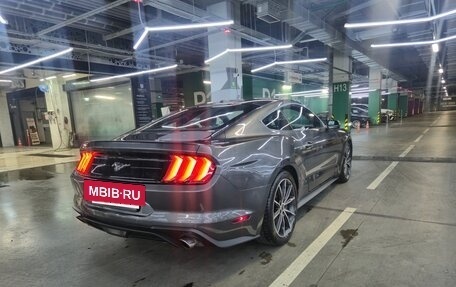 Ford Mustang VI рестайлинг, 2017 год, 2 550 000 рублей, 8 фотография