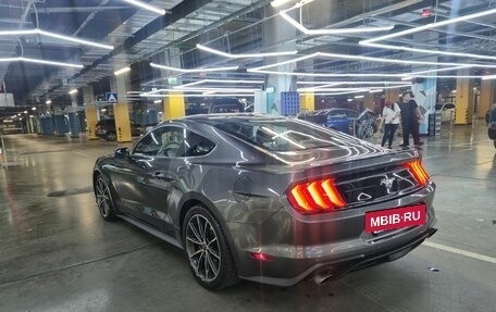 Ford Mustang VI рестайлинг, 2017 год, 2 550 000 рублей, 10 фотография
