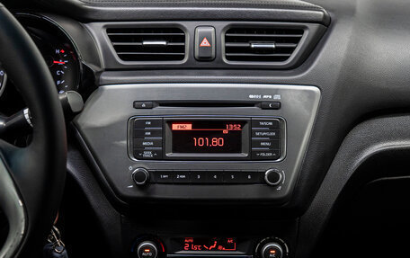 KIA Rio III рестайлинг, 2015 год, 900 000 рублей, 22 фотография