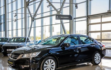 Honda Accord IX рестайлинг, 2013 год, 1 948 000 рублей, 3 фотография
