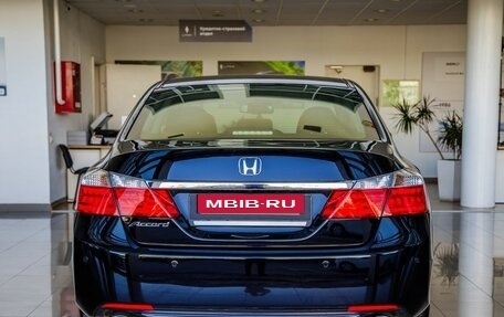 Honda Accord IX рестайлинг, 2013 год, 1 948 000 рублей, 6 фотография