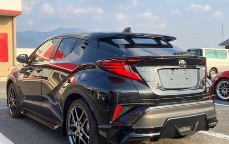 Toyota C-HR I рестайлинг, 2022 год, 1 562 000 рублей, 6 фотография