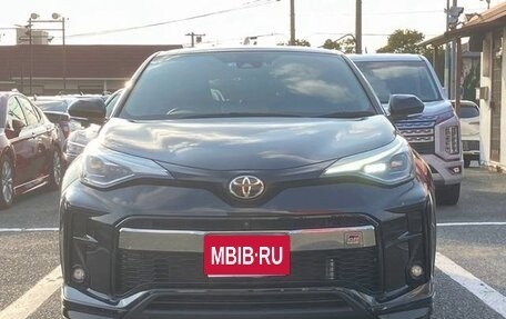 Toyota C-HR I рестайлинг, 2022 год, 1 562 000 рублей, 2 фотография