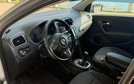 Volkswagen Polo VI (EU Market), 2012 год, 650 000 рублей, 4 фотография