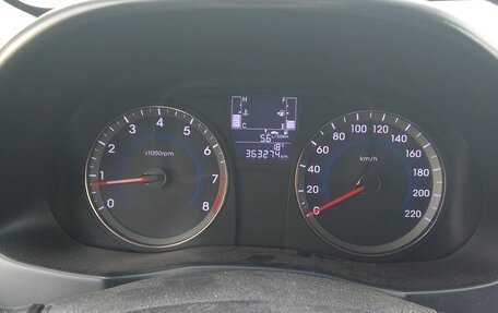 Hyundai Solaris II рестайлинг, 2016 год, 620 000 рублей, 16 фотография