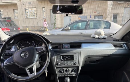 Skoda Rapid I, 2014 год, 900 000 рублей, 8 фотография