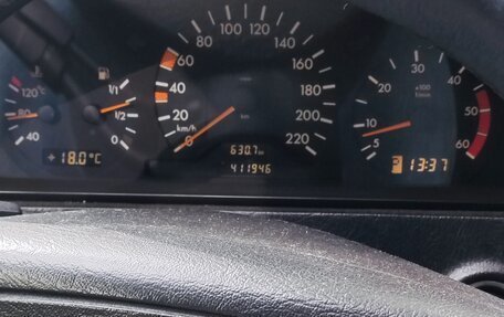 Mercedes-Benz C-Класс, 2000 год, 370 000 рублей, 8 фотография