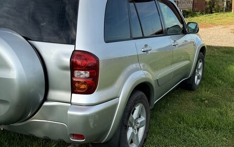 Toyota RAV4, 2004 год, 810 000 рублей, 4 фотография