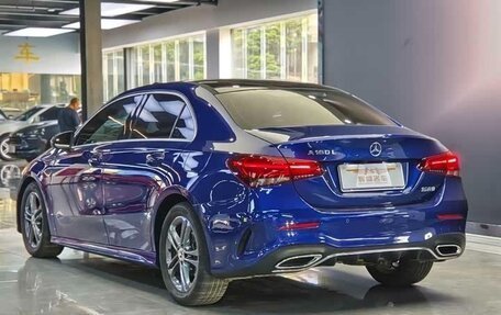 Mercedes-Benz A-Класс, 2021 год, 2 100 000 рублей, 4 фотография
