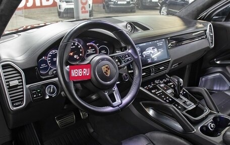Porsche Cayenne III, 2019 год, 10 498 000 рублей, 16 фотография