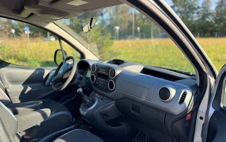 Citroen Berlingo II рестайлинг, 2011 год, 450 000 рублей, 11 фотография