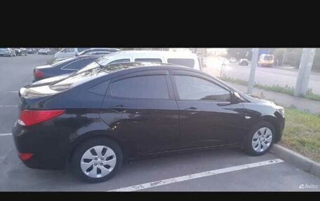 Hyundai Solaris II рестайлинг, 2015 год, 790 000 рублей, 9 фотография