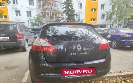 Renault Megane III, 2011 год, 800 000 рублей, 3 фотография