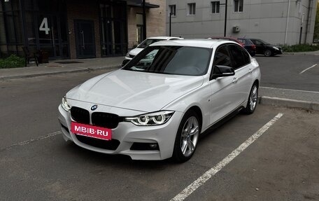 BMW 3 серия, 2017 год, 2 590 000 рублей, 2 фотография