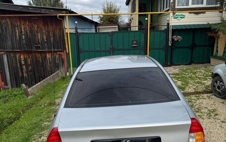 Hyundai Accent II, 2004 год, 310 000 рублей, 2 фотография