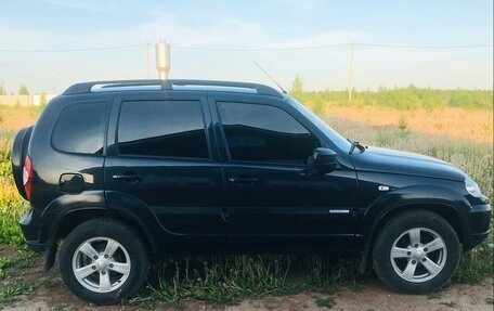 Chevrolet Niva I рестайлинг, 2015 год, 640 000 рублей, 8 фотография