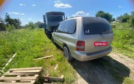 KIA Carnival III, 2003 год, 270 000 рублей, 15 фотография