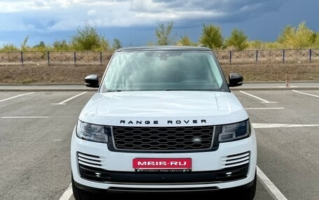 Land Rover Range Rover IV рестайлинг, 2018 год, 6 700 000 рублей, 3 фотография