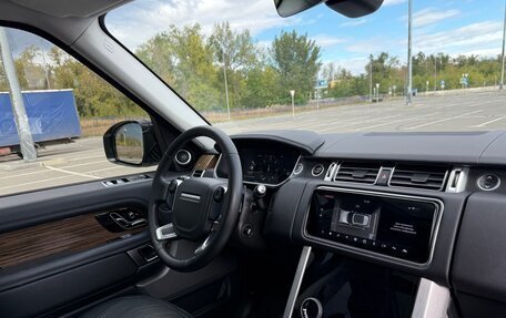 Land Rover Range Rover IV рестайлинг, 2018 год, 6 700 000 рублей, 13 фотография