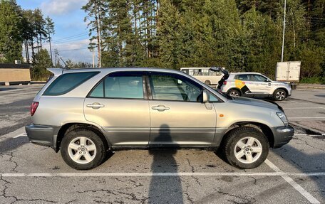 Toyota Harrier, 1998 год, 690 000 рублей, 8 фотография