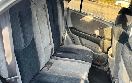 Toyota Harrier, 1998 год, 690 000 рублей, 12 фотография