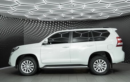 Toyota Land Cruiser Prado 150 рестайлинг 2, 2015 год, 3 606 000 рублей, 6 фотография