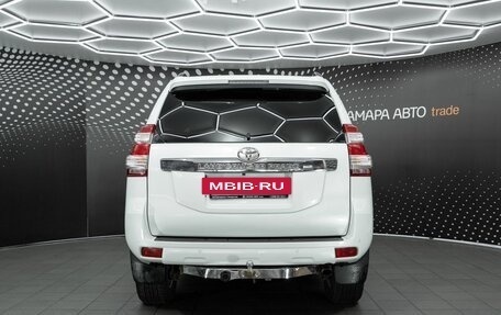 Toyota Land Cruiser Prado 150 рестайлинг 2, 2015 год, 3 606 000 рублей, 8 фотография