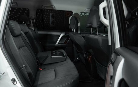 Toyota Land Cruiser Prado 150 рестайлинг 2, 2015 год, 3 606 000 рублей, 13 фотография