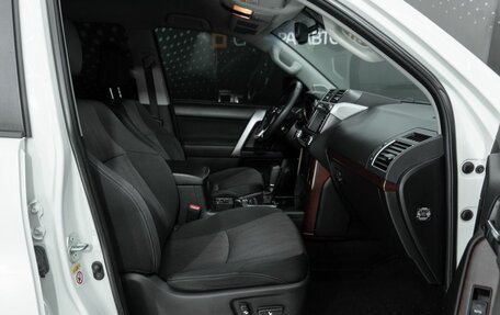 Toyota Land Cruiser Prado 150 рестайлинг 2, 2015 год, 3 606 000 рублей, 14 фотография