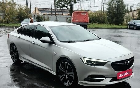Opel Insignia II рестайлинг, 2019 год, 1 850 000 рублей, 2 фотография