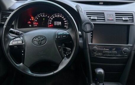 Toyota Camry, 2008 год, 1 050 000 рублей, 2 фотография