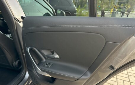Mercedes-Benz CLA, 2019 год, 3 500 000 рублей, 16 фотография