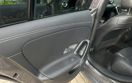 Mercedes-Benz CLA, 2019 год, 3 500 000 рублей, 19 фотография