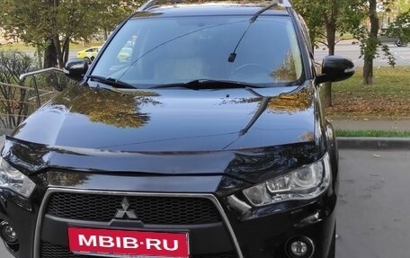 Mitsubishi Outlander III рестайлинг 3, 2010 год, 1 700 000 рублей, 1 фотография