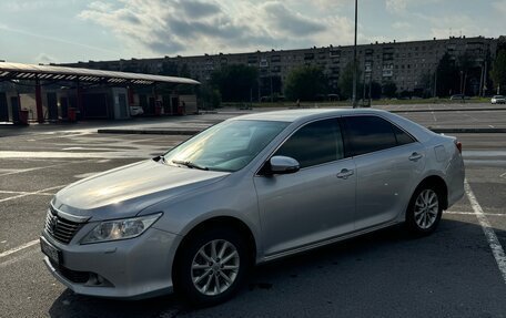 Toyota Camry, 2014 год, 1 470 000 рублей, 2 фотография