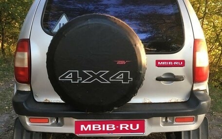 Chevrolet Niva I рестайлинг, 2004 год, 330 000 рублей, 4 фотография