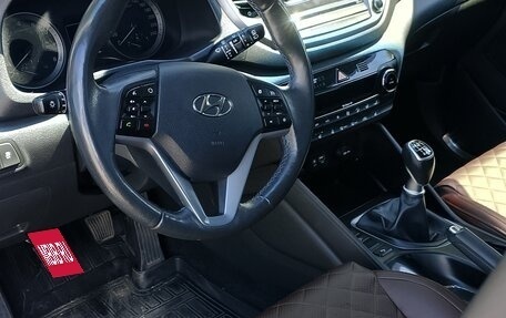 Hyundai Tucson III, 2015 год, 1 950 000 рублей, 8 фотография