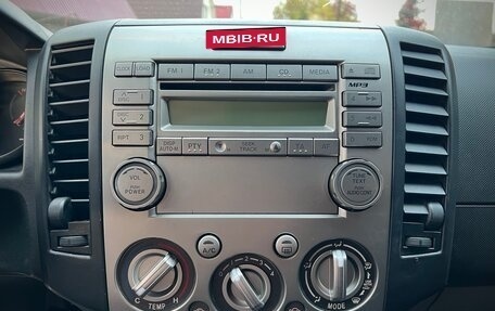Mazda BT-50 II, 2011 год, 1 220 000 рублей, 8 фотография