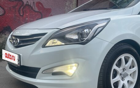 Hyundai Solaris II рестайлинг, 2015 год, 1 500 000 рублей, 23 фотография