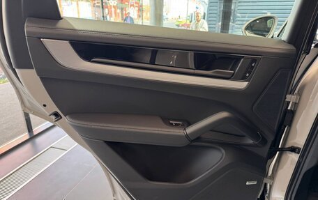 Porsche Cayenne III, 2025 год, 18 990 000 рублей, 19 фотография